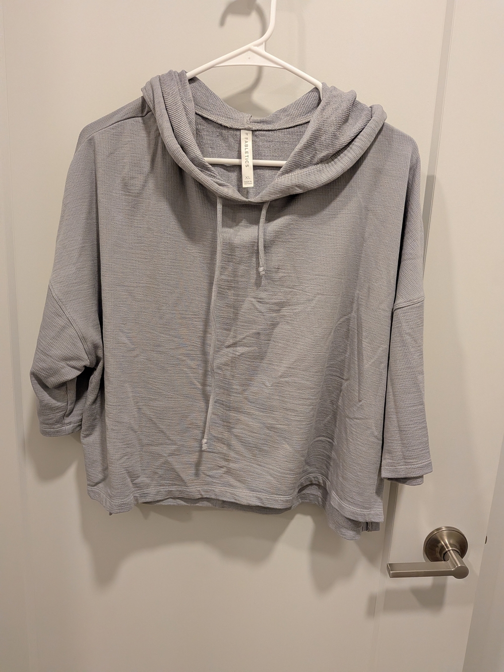 Fabletics Light Gray Cropped Hoodie